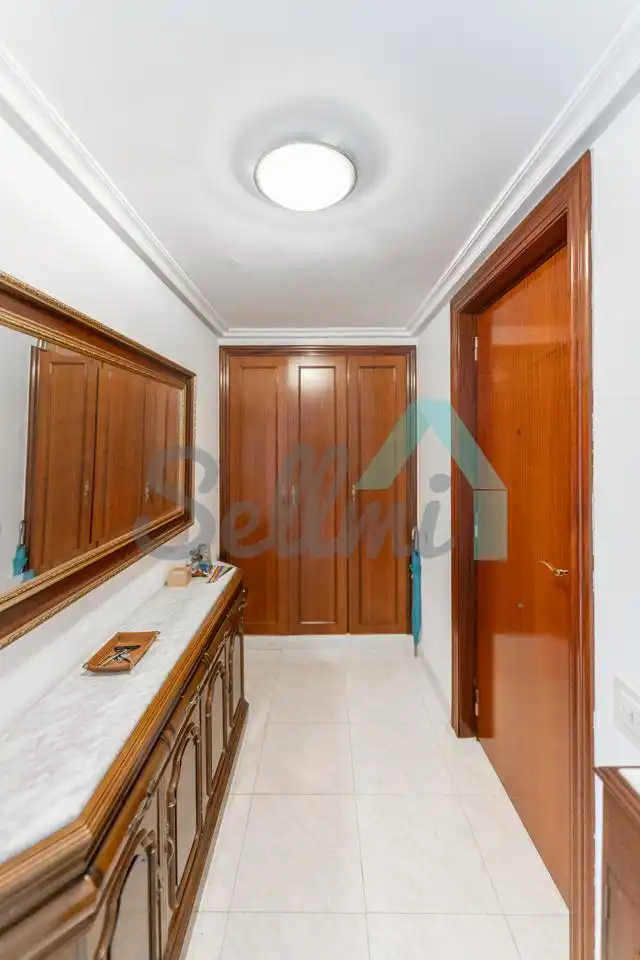Pis de lloguer en Oviedo  amb Calefacció, Parquet i Terrassa