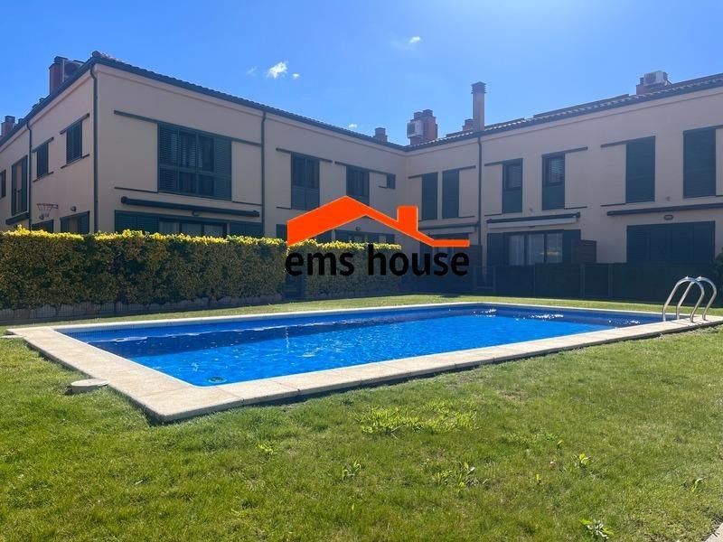 Swimming pool of Houses for sale in Pals  with Air Conditioner, Private garden and Community pool