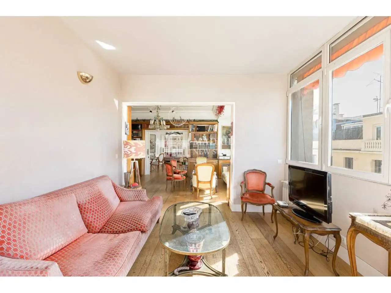 Wohnzimmer von Wohnung zum Verkauf in Madrid mit Klimaanlage und Heizung