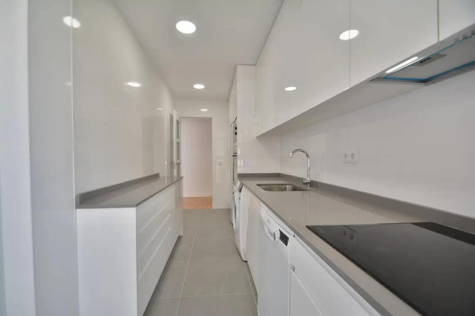 Küche von Wohnung zur Miete in Fuencarral - El Pardo