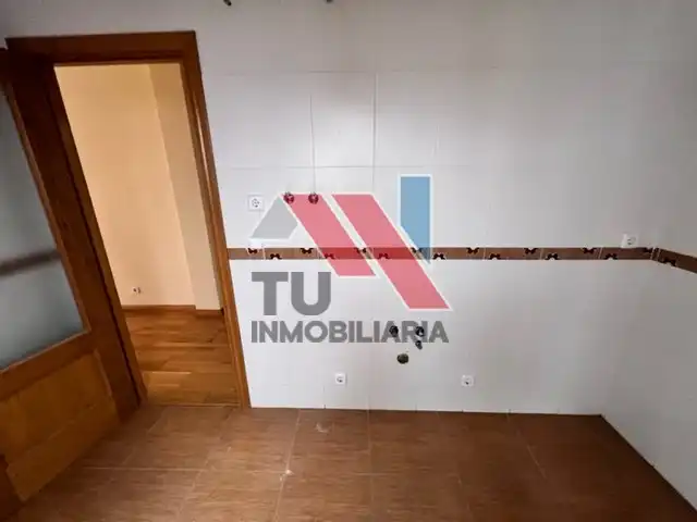 Habitación de Piso en venta en El Carpio de Tajo con Calefacción, Parquet y Balcón