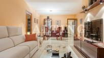 Living room of Flat for sale in  Barcelona Capital  with Heating, Parquet flooring and Terrace