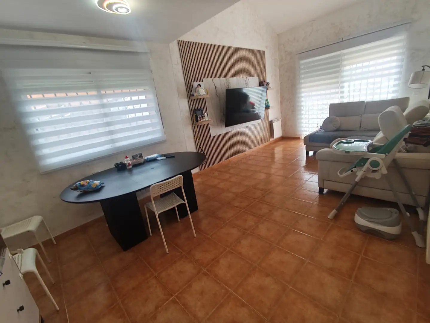 Sala d'estar de Casa o xalet en venda en Las Ventas de Retamosa amb Aire condicionat, Calefacció i Jardí privat