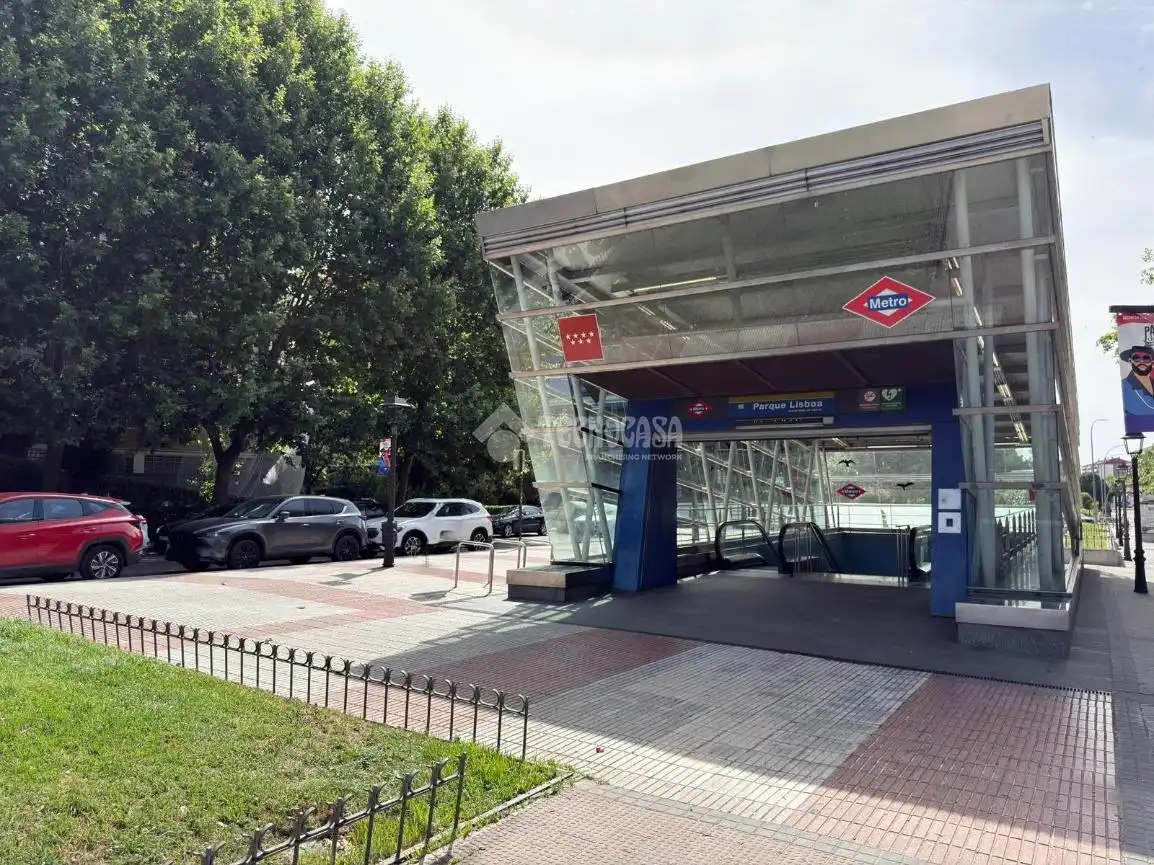 Aparcament de Pis en venda en Alcorcón amb Calefacció i Terrassa