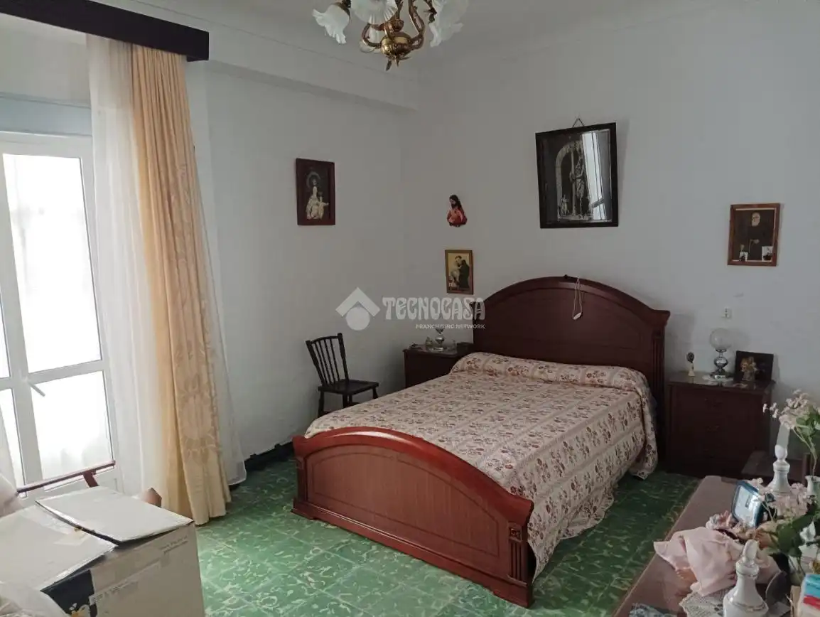 Bedroom of Houses for sale in Arahal