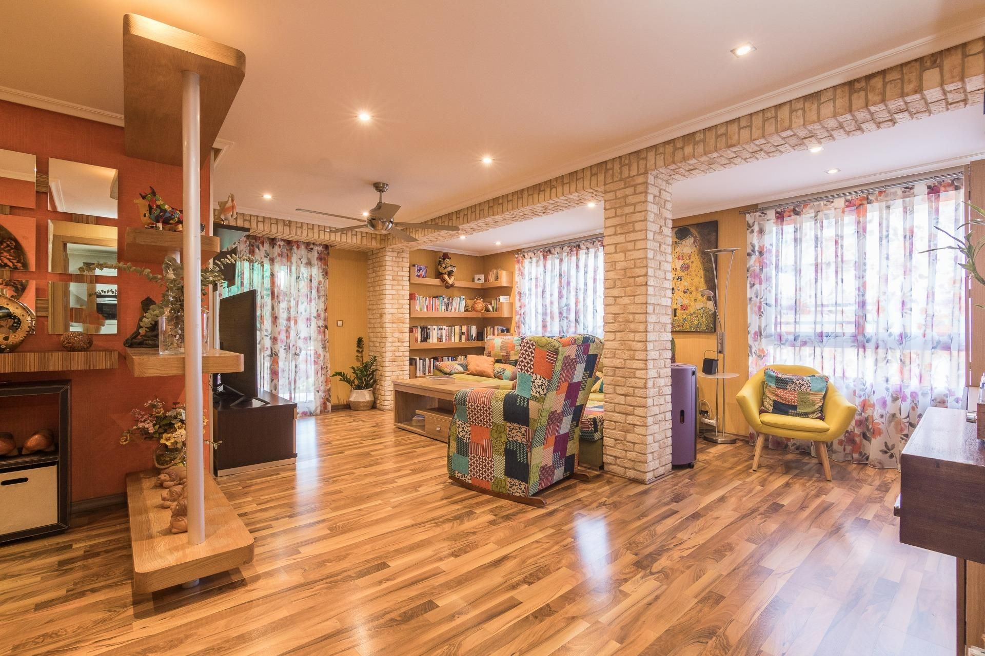 Flat for sale in Elche / Elx  with Air Conditioner, Parquet flooring and Balcony