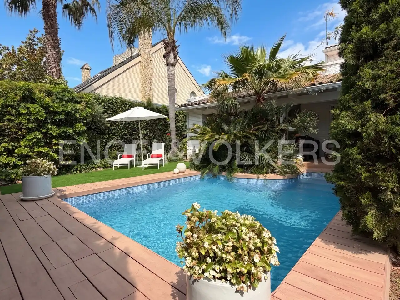 Piscina de Casa o chalet en venta en Cambrils con Aire acondicionado, Calefacción y Jardín privado