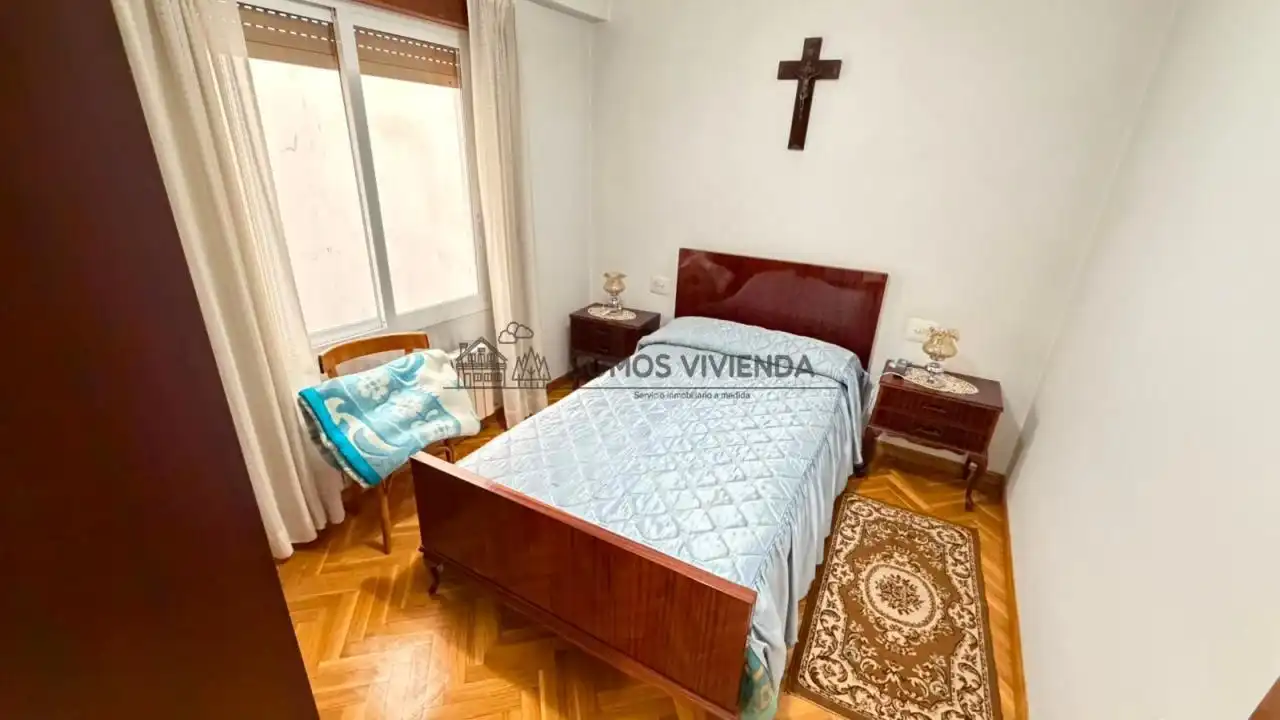 Bedroom of Flat for sale in Ourense Capital   with Heating, Furnished and Balcony