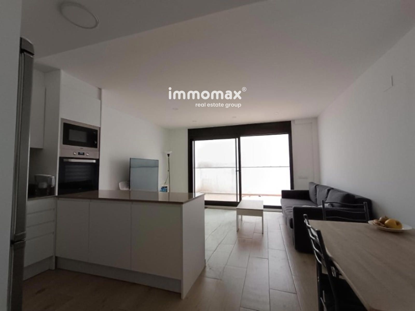 Exterior view of Duplex for sale in L'Hospitalet de Llobregat  with Air Conditioner, Heating and Terrace