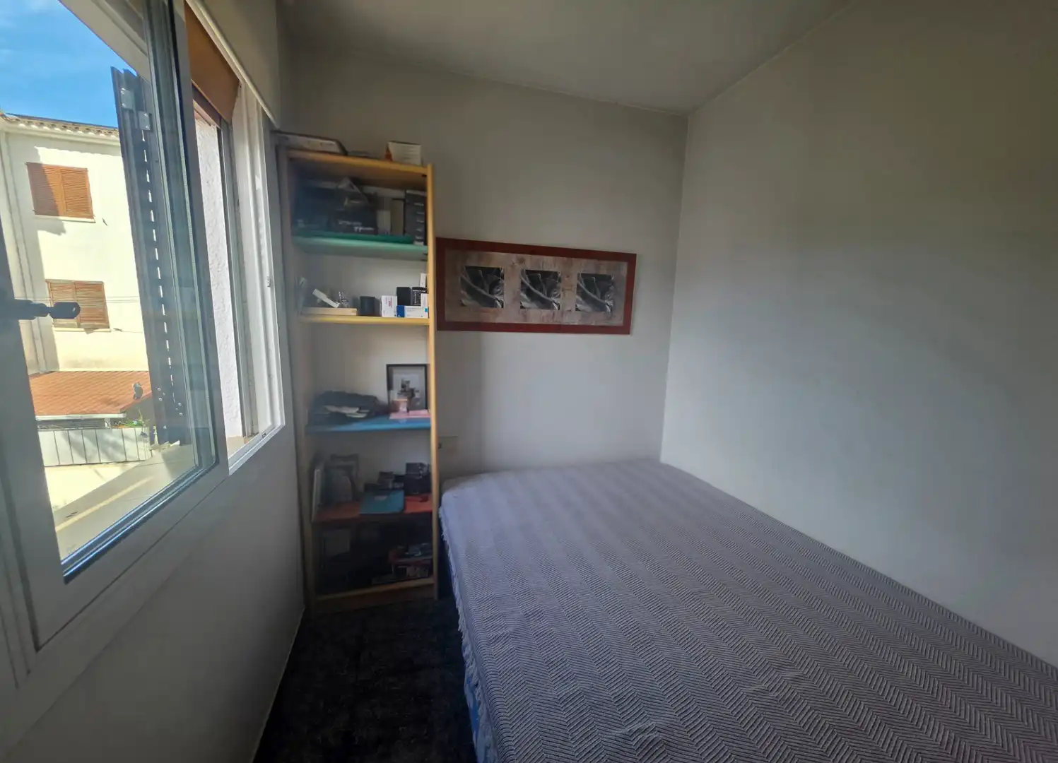 Habitación de Casa adosada en venta en El Vendrell con Calefacción y Trastero