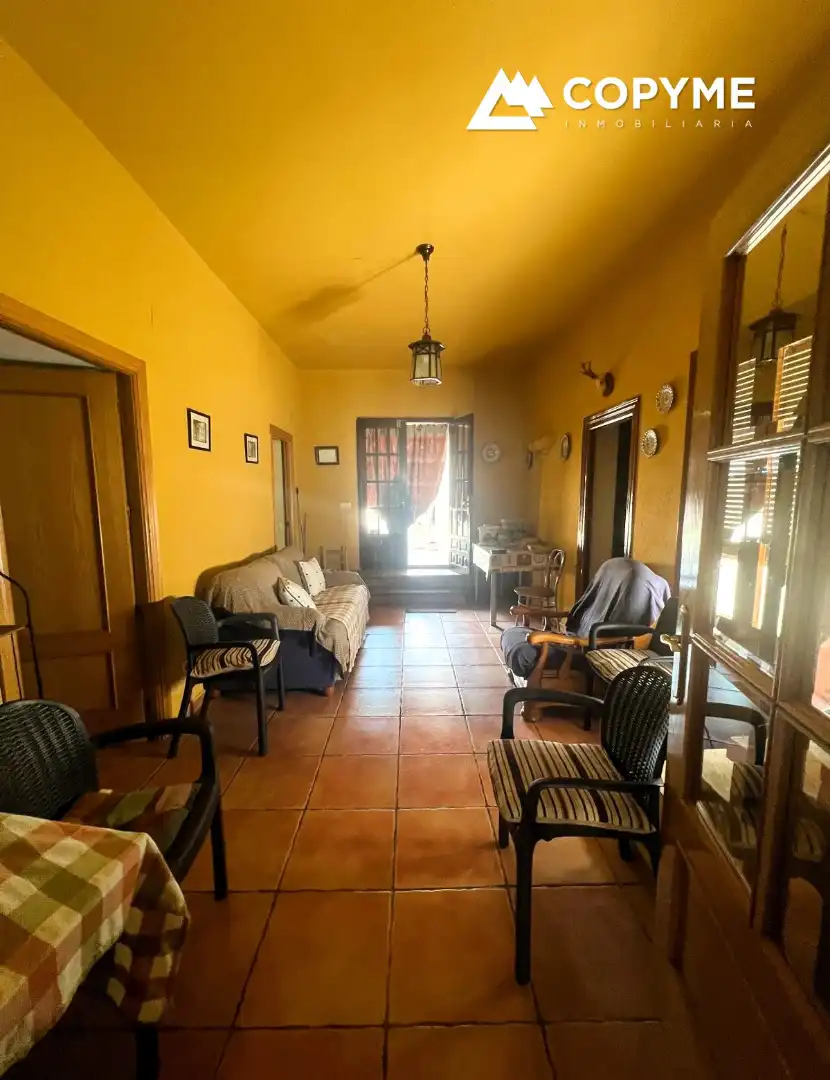 Sala de estar de Casa o chalet en venta en La Puebla de Montalbán con Trastero