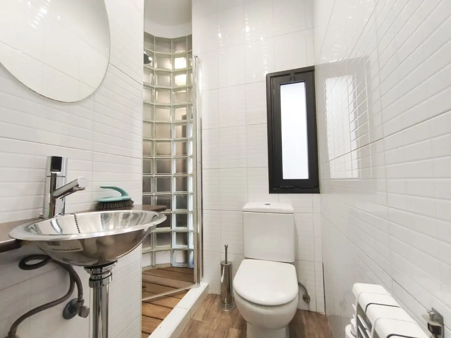Badezimmer von Loft zur Miete in Madrid mit Klimaanlage, Heizung und Parkett