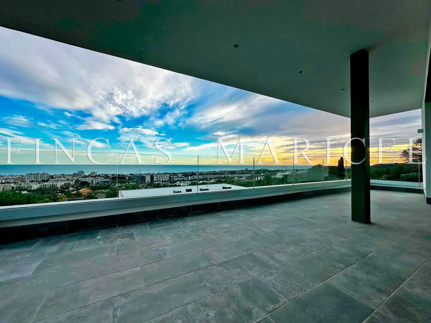 Terrasse von Haus oder Chalet zum Verkauf in Sitges mit Klimaanlage, Heizung und Privatgarten