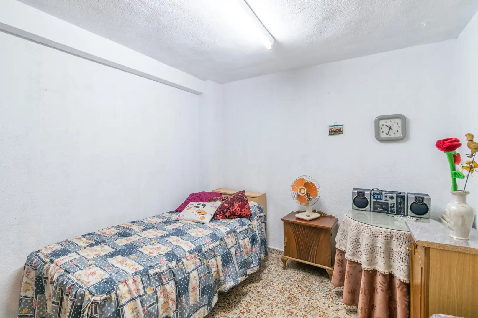 Dormitori de Casa adosada en venda en Armilla amb Terrassa, Balcó i Alarma