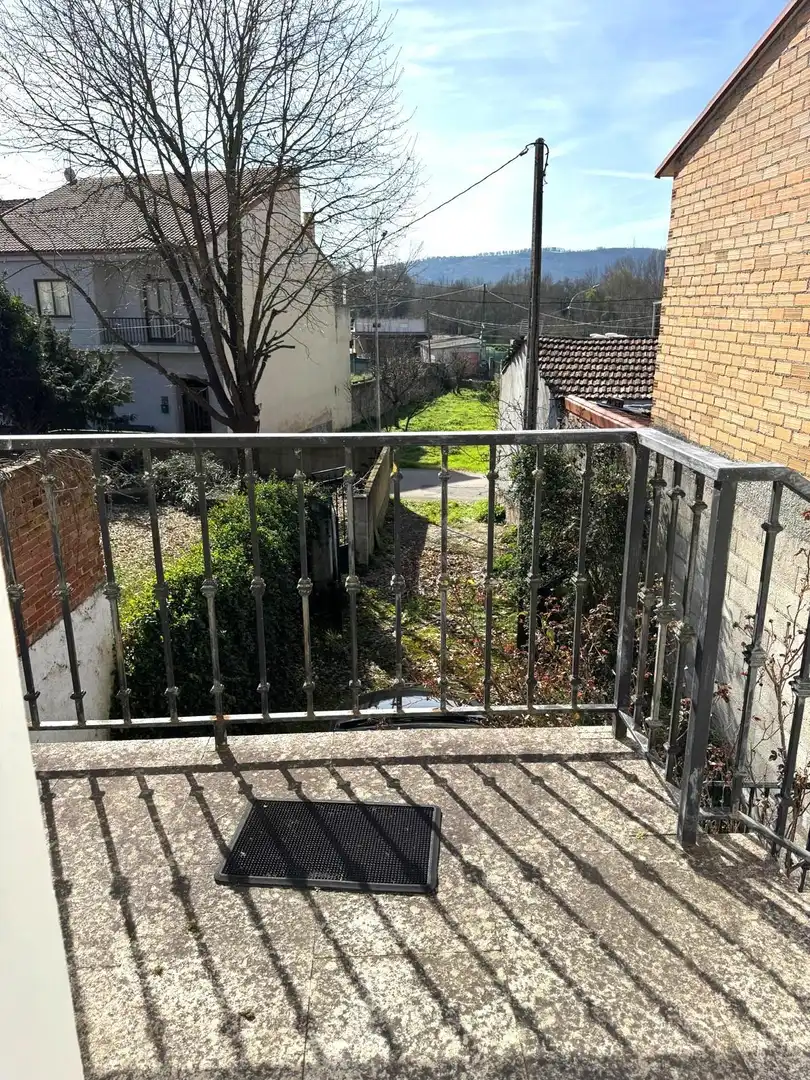 Terrassa de Casa adosada en venda en Verín