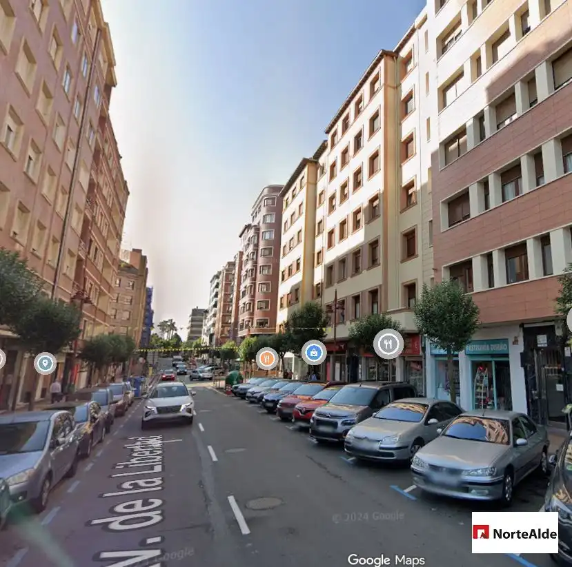 Pis amb ascensor en venda a Centro
