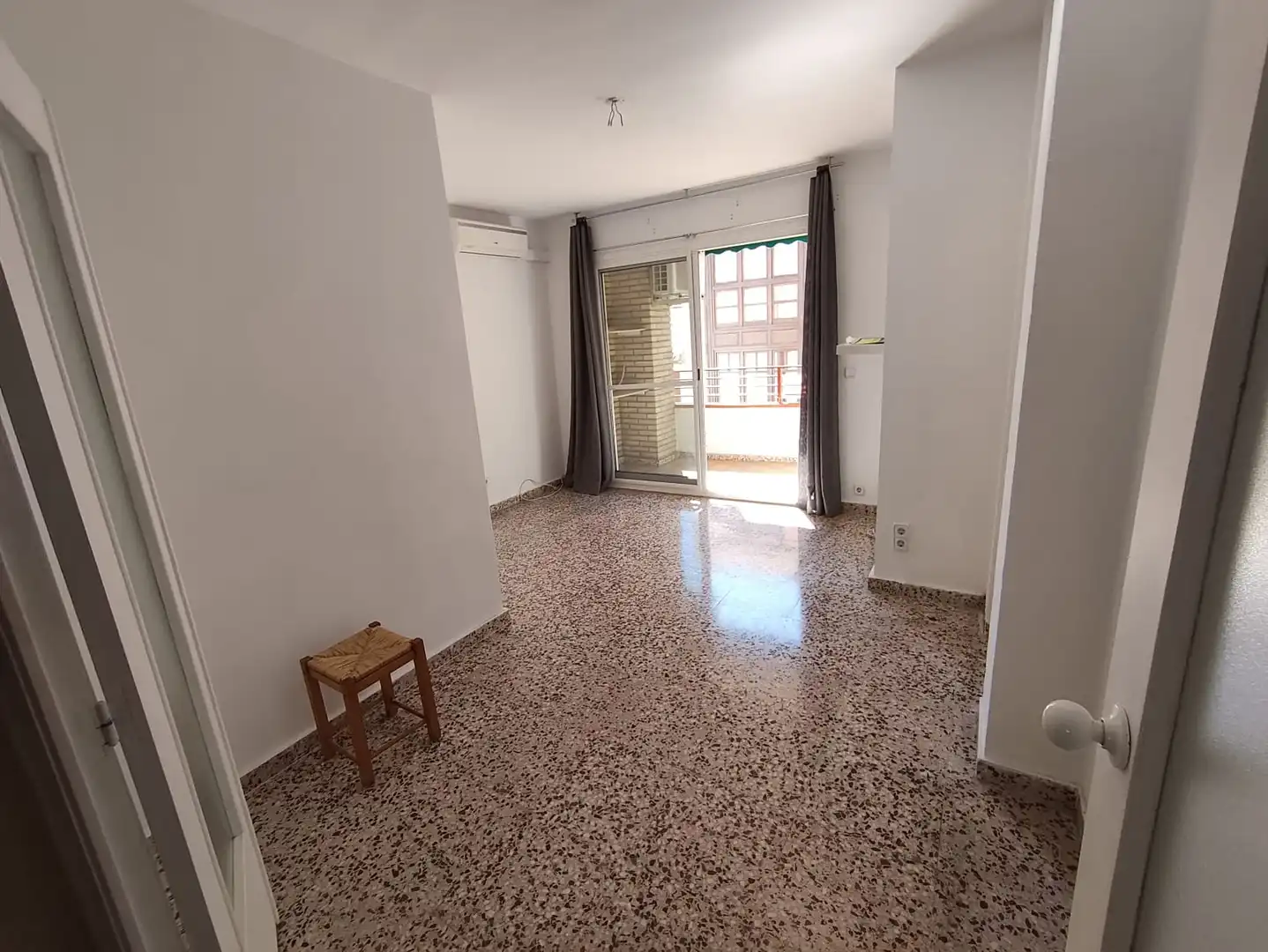 Schlafzimmer von Wohnung zum Verkauf in Alcantarilla mit Klimaanlage und Balkon