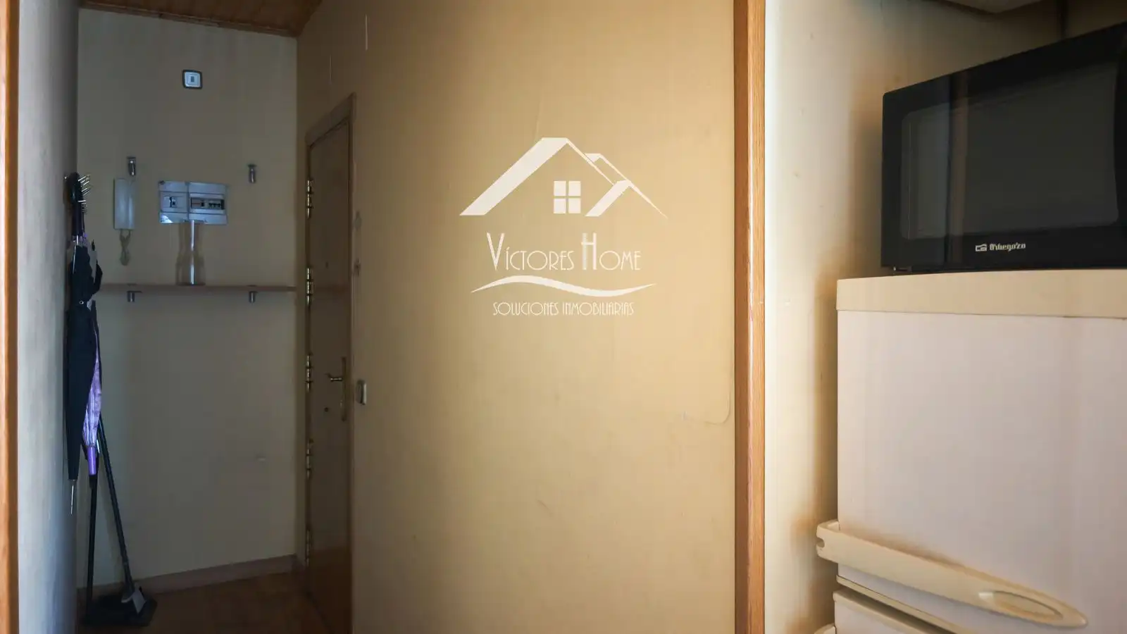 Flat for sale in Madrid  with Terrace and Furnished
