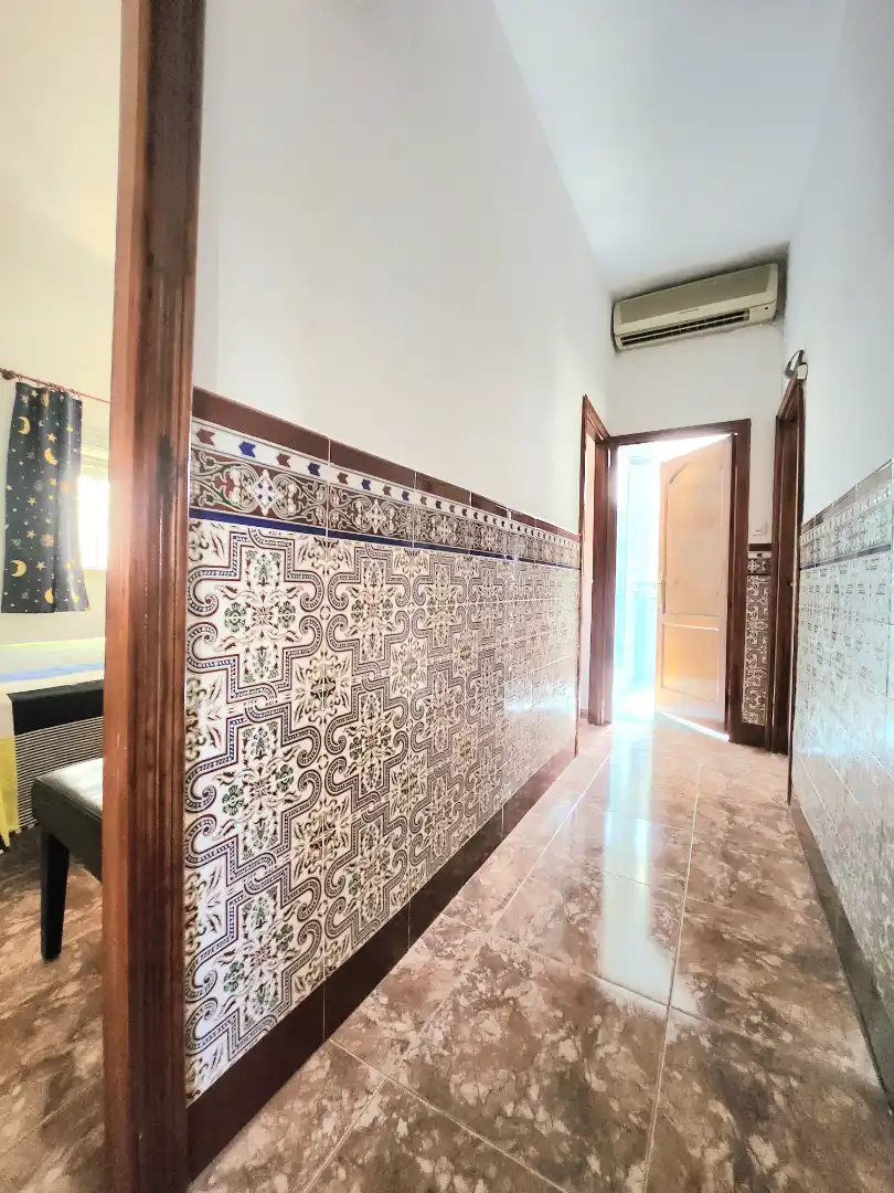 Haus oder Chalet zum Verkauf in Alcalá de Guadaira mit Privatgarten, Terrasse und Abstellraum
