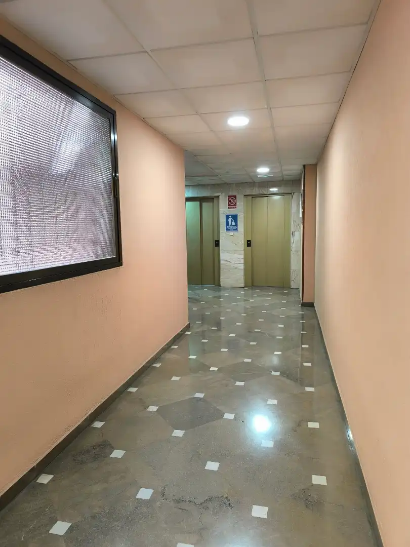 Apartament amb ascensor de lloguer a Camino de Ronda 122, imagen 17