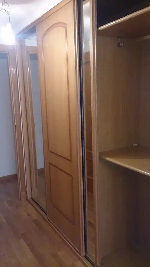 Wohnung zur Miete in Zaragoza mit Klimaanlage, Heizung und Parkett
