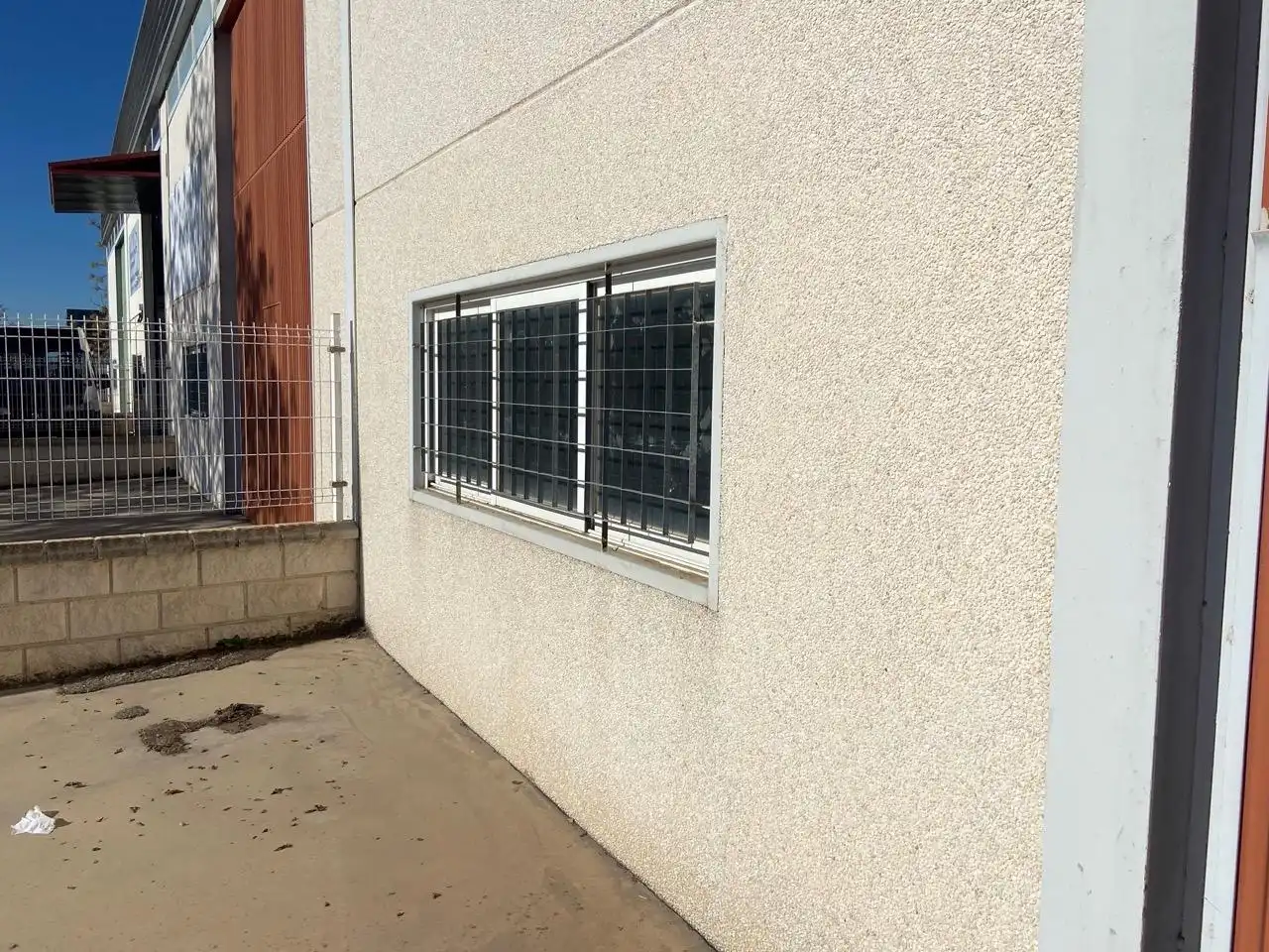 Vista exterior de Nave industrial en venta en Torralba de Calatrava