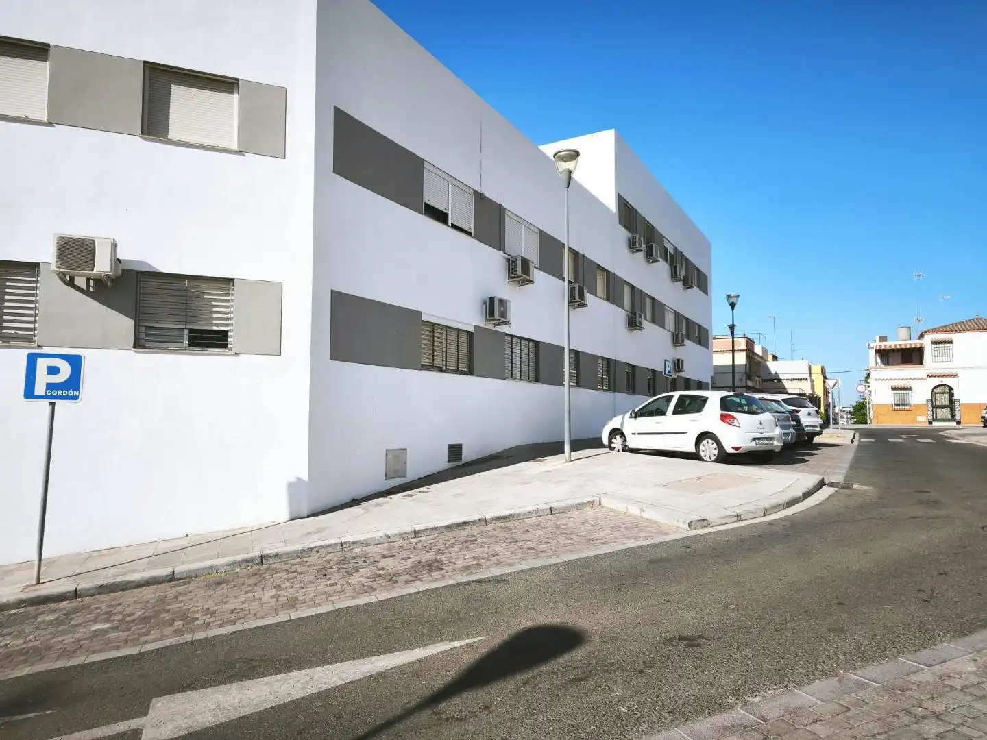 Exterior view of Flat for sale in Alcalá de Guadaira  with Storage room