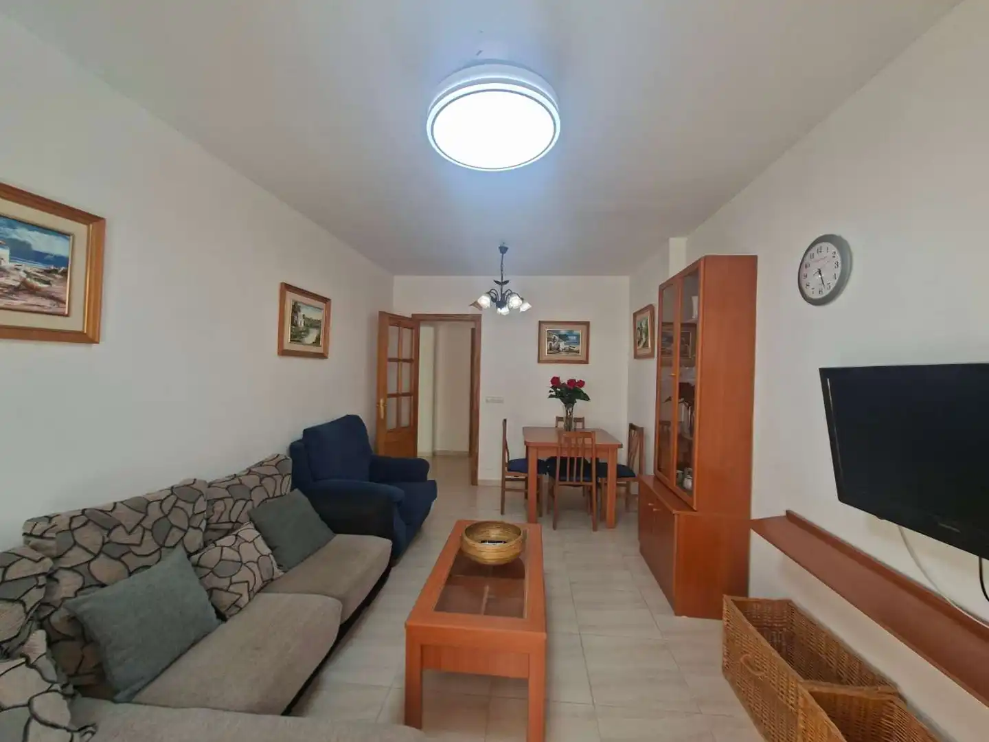 Wohnung mit Aufzug zur Miete in N/A, imagen 2