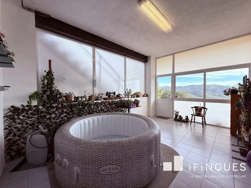 Houses for sale in Castellar del Vallès  with Air Conditioner, Private garden and Parquet flooring