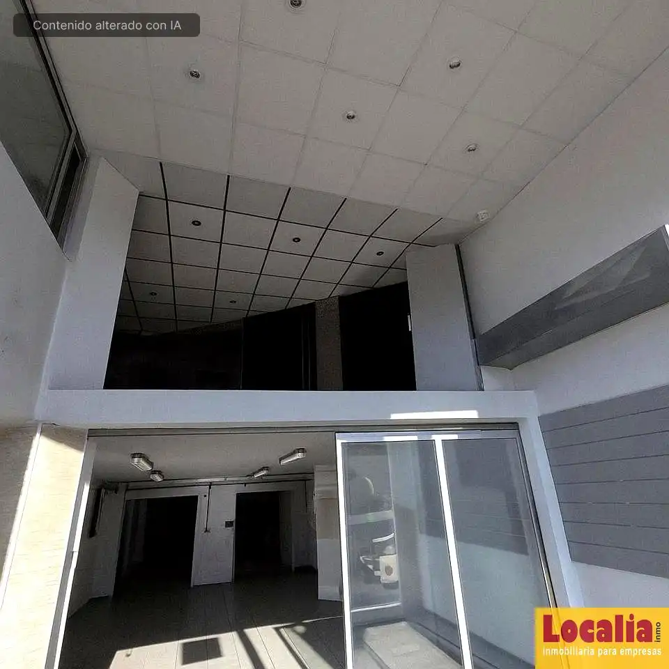 Business premises for sale in Maliaño, imagen 2