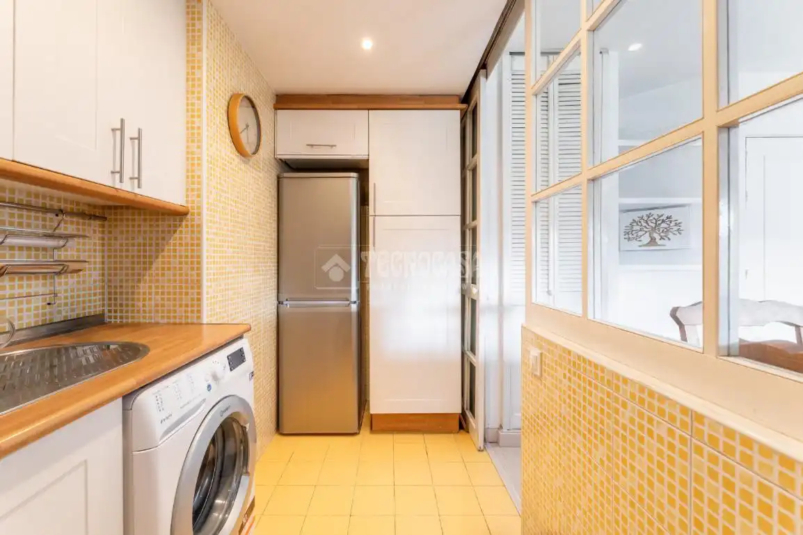 Cocina de Piso en venta en Las Rozas de Madrid con Calefacción, Terraza y Trastero