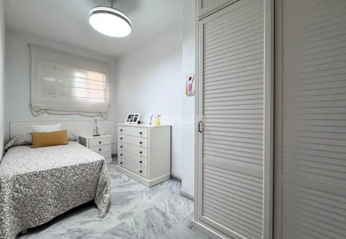 Bedroom of Flat for sale in Torremolinos  with Terrace, Storage room and Furnished