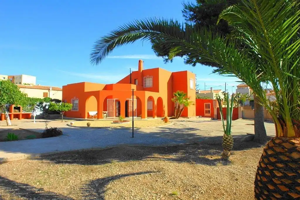 Casa con jardín en venta en Vera Ciudad