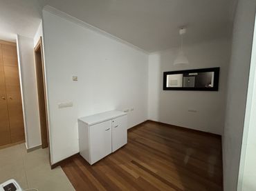 Apartament amb ascensor en venda a Avenida de Ramón Nieto 231