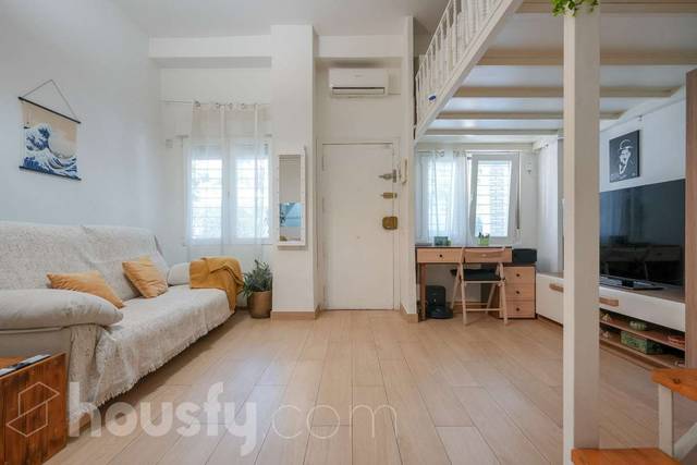 Piso en Venta en Calle Cebreros, . en Lucero