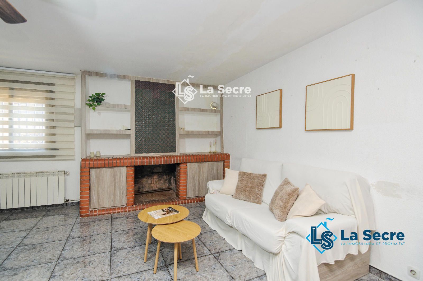 Sala de estar de Casa o chalet en venta en Sant Esteve Sesrovires