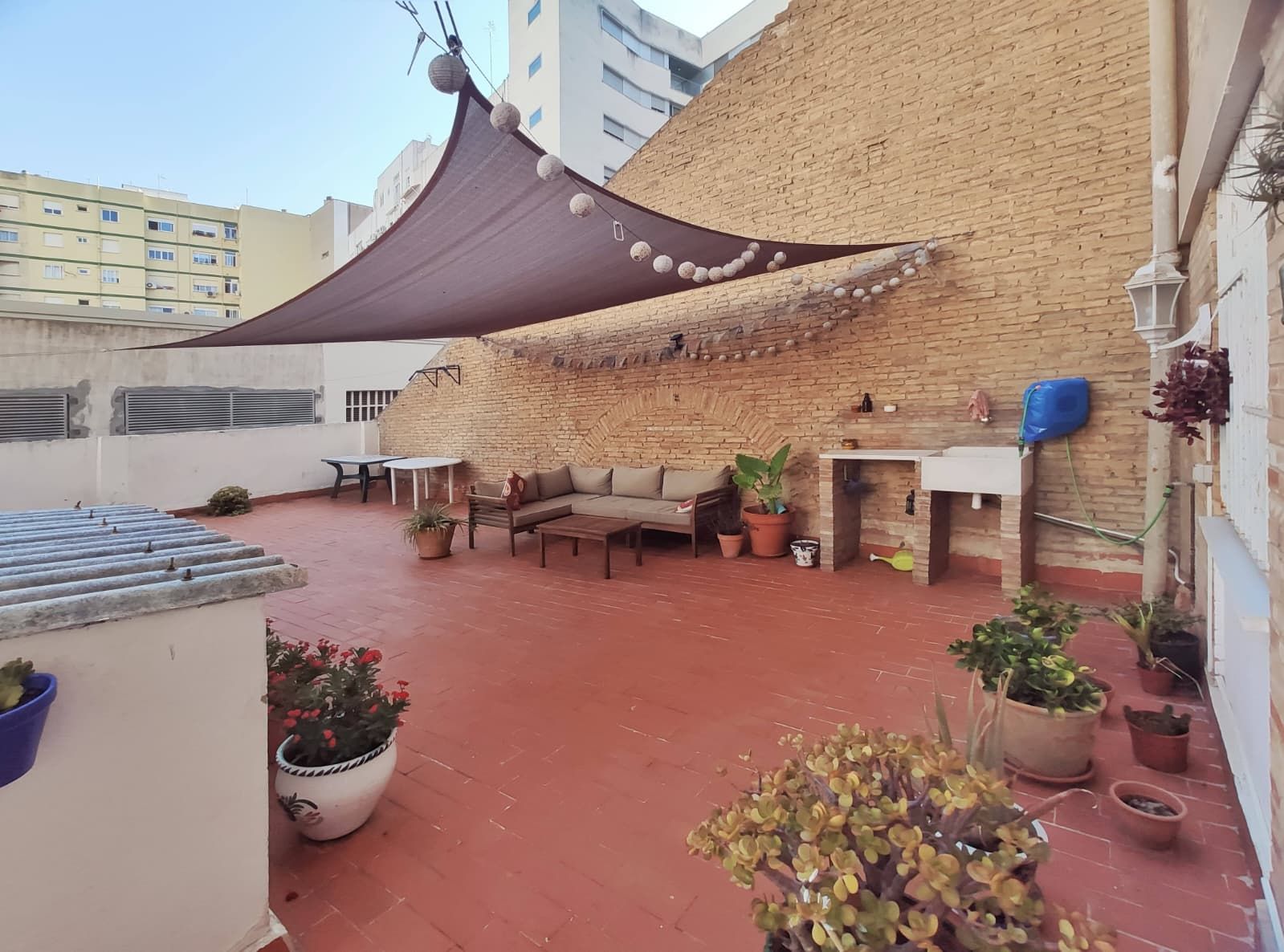 Terrassa de Apartament de lloguer en  Valencia Capital amb Calefacció, Terrassa i Traster
