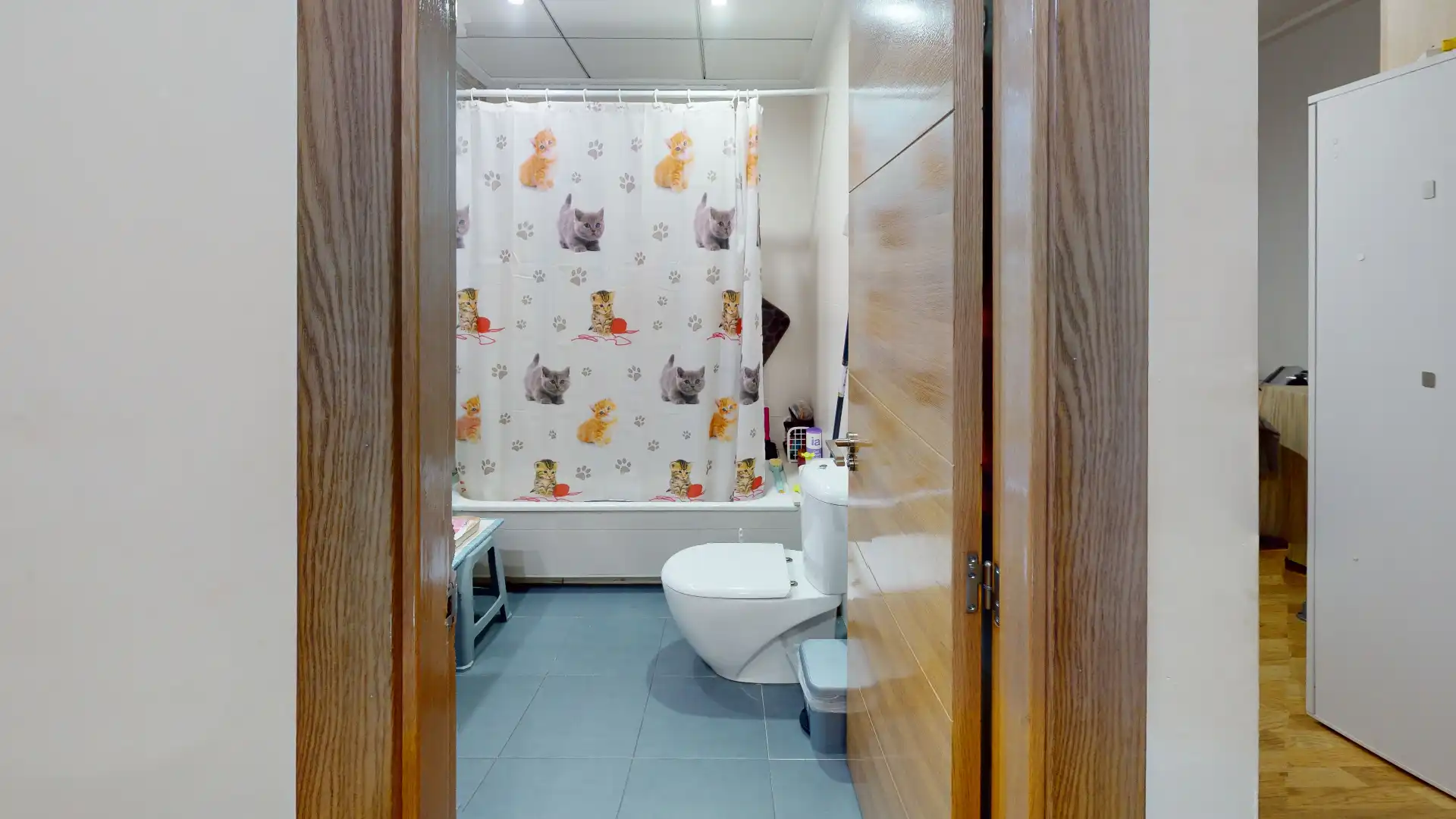 Baño de Piso en venta en Elche / Elx con Amueblado, Horno y Lavadora