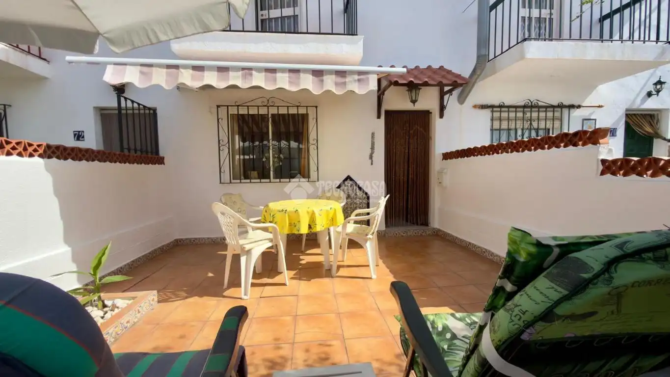 Terraza de Casa adosada en venta en Los Barrios con Aire acondicionado, Calefacción y Balcón