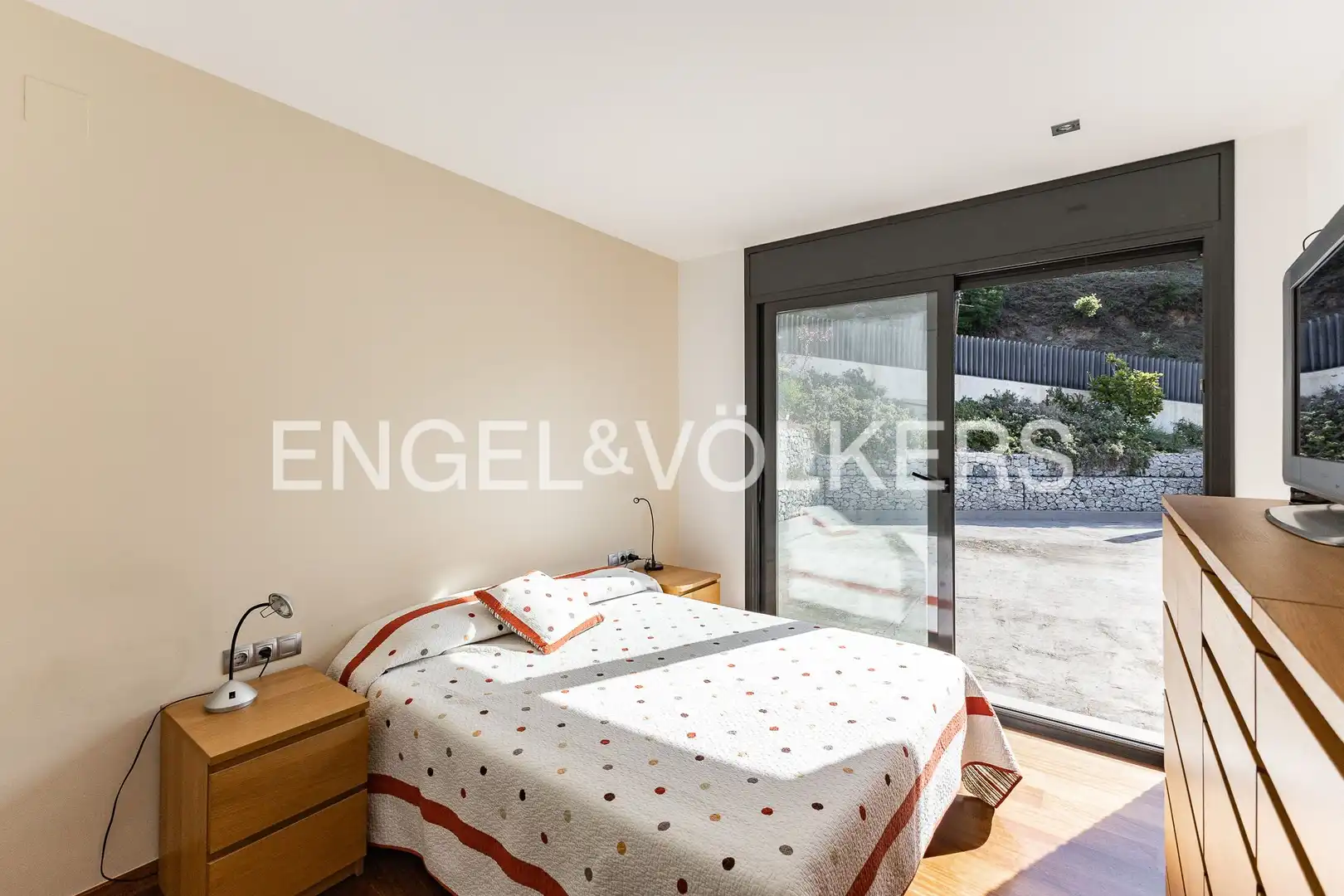 Bedroom of Houses for rent in Sant Andreu de Llavaneres  with Air Conditioner, Heating and Private garden