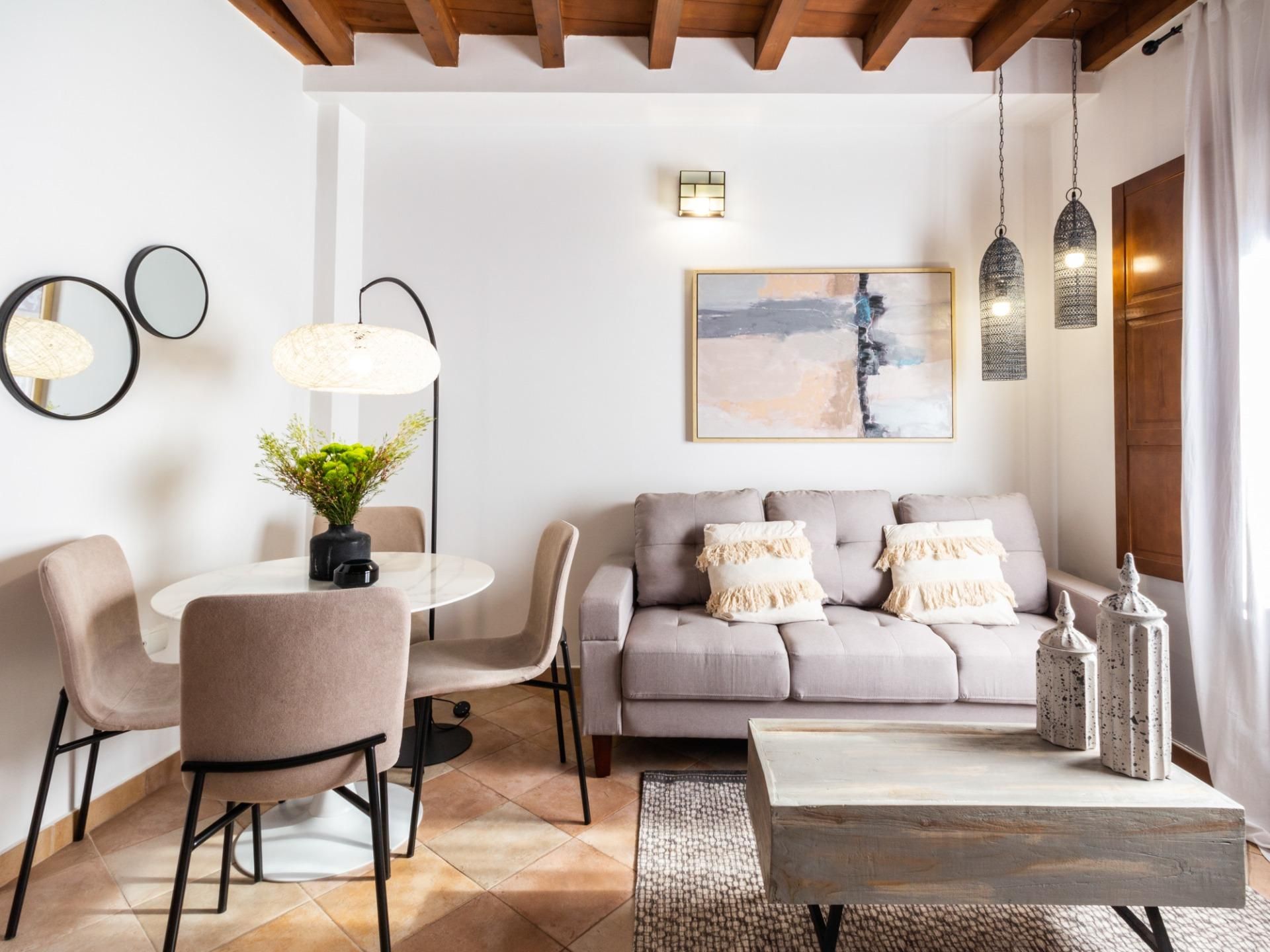 Living room of Attic for sale in  Granada Capital  with Air Conditioner and Terrace
