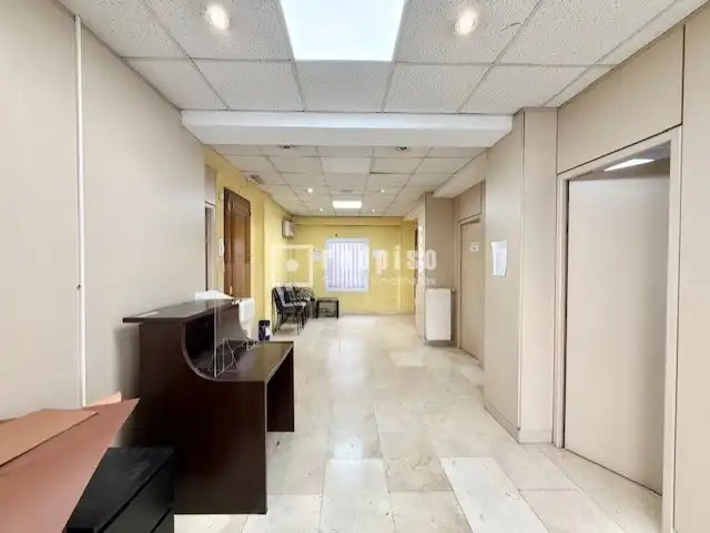 Büro zum Verkauf in Madrid mit Klimaanlage, Heizung und Terrasse