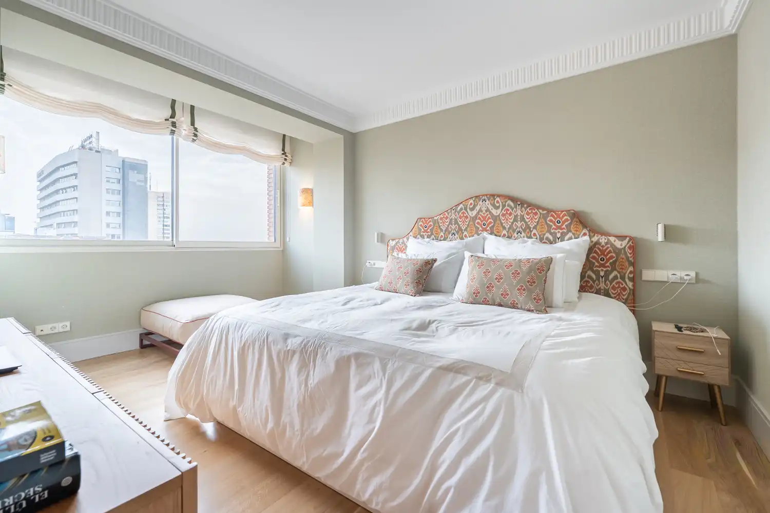 Habitación de Ático en venta en Madrid con Aire acondicionado, Terraza y Trastero