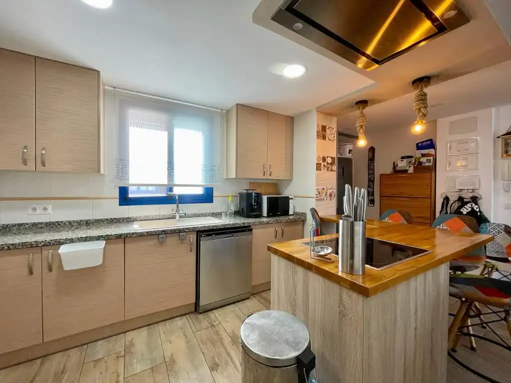 Kitchen of Flat for sale in Vila-real  with Air Conditioner, Heating and Storage room