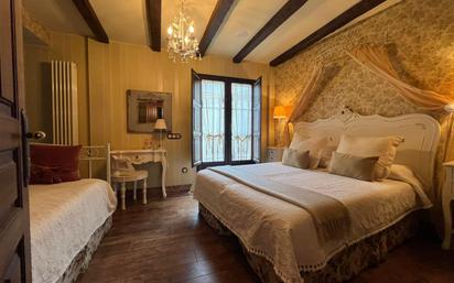 Dormitori de Casa o xalet en venda en Carcedo de Burgos