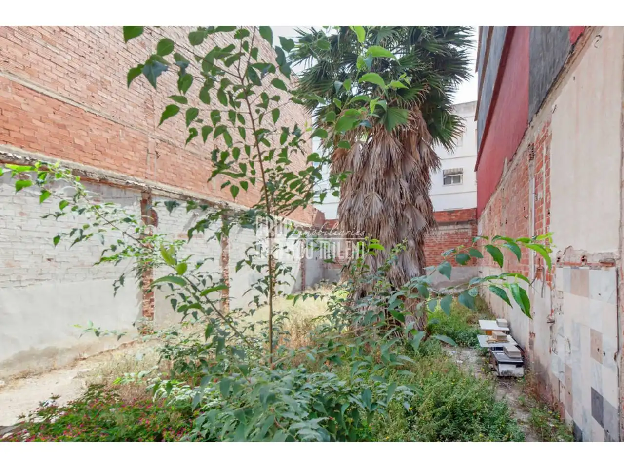 Wohnbaugrundstück zum Verkauf in Calle Gerardo Laguía 9, imagen 12