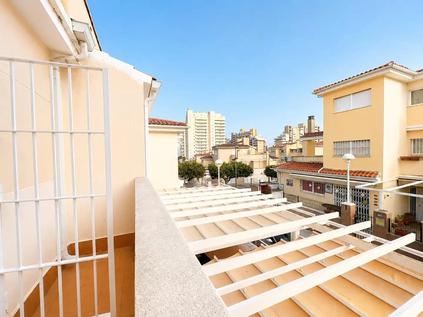Detached homes for sale in Calle LLENTISCLE, Racó