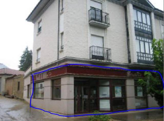 Local comercial en Alquiler en Calle Del Rio 7 Bj 24396 Vega De Magaz en Magaz de Cepeda