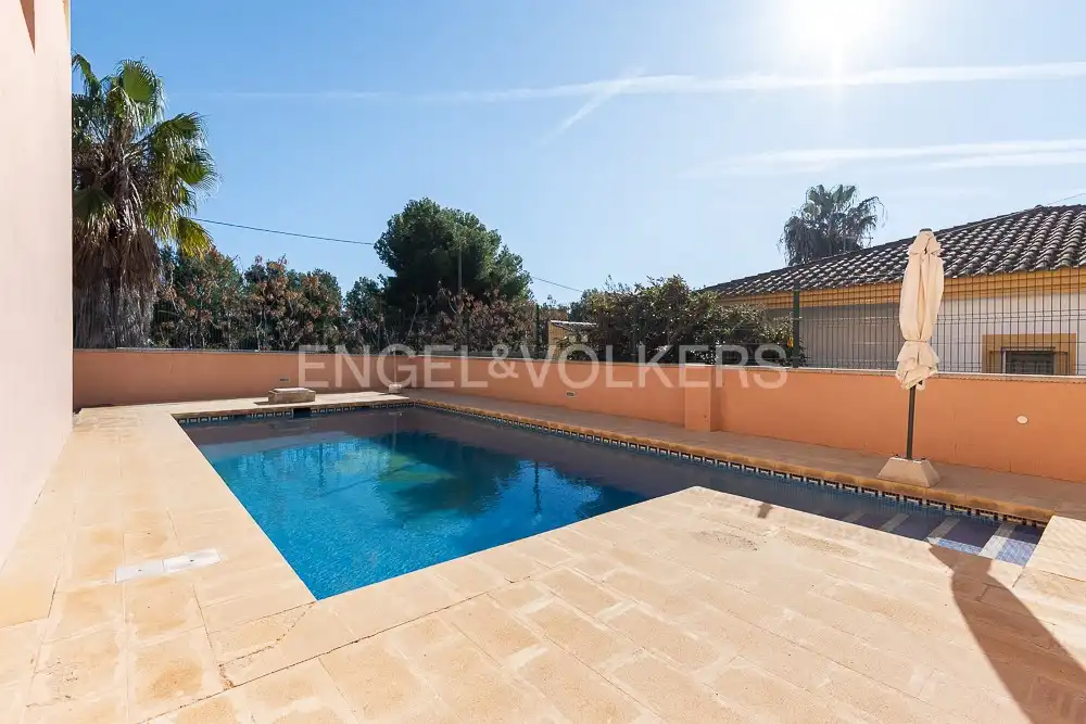 Piscina de Casa o chalet en venta en Náquera con Aire acondicionado, Calefacción y Jardín privado