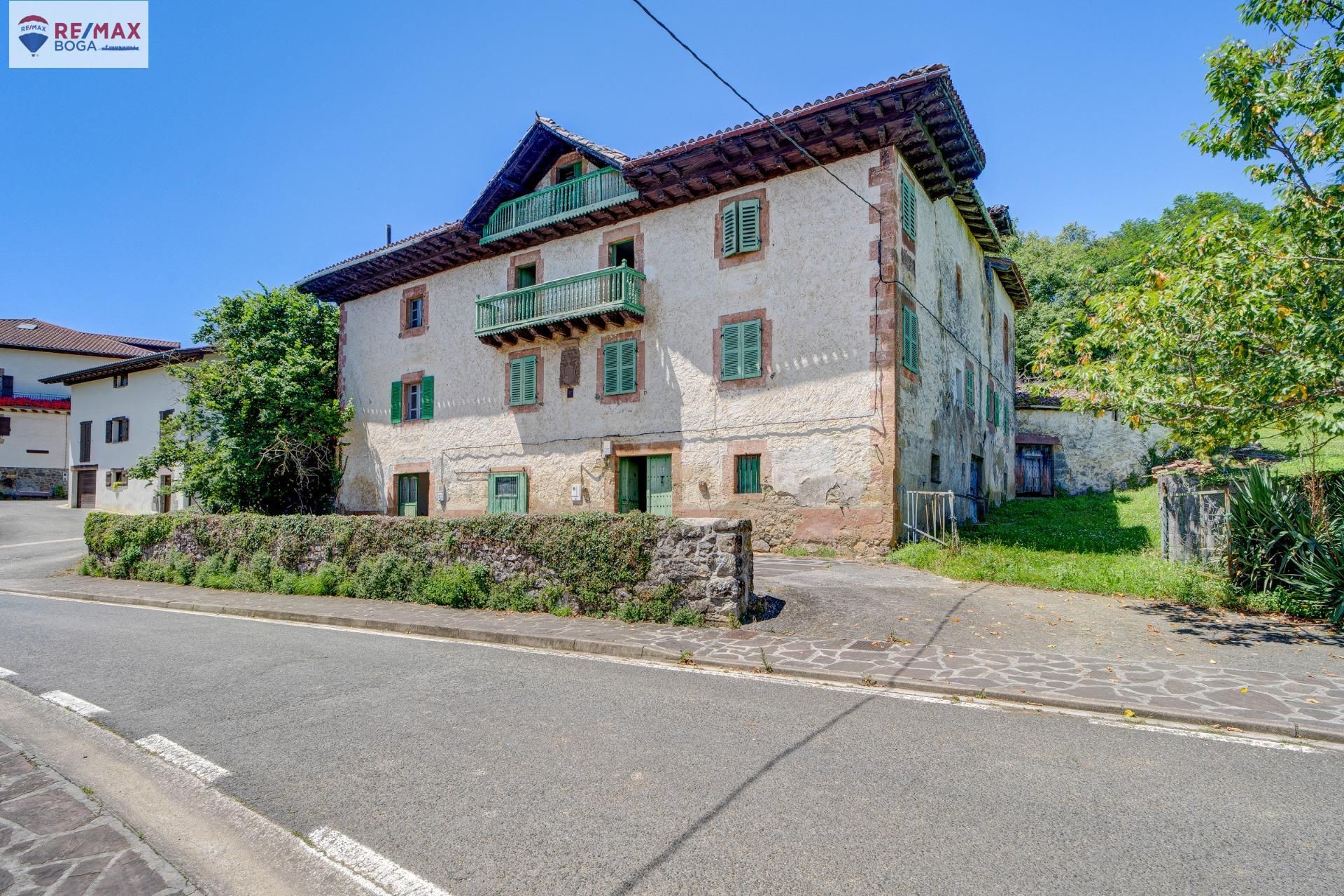 Exterior view of House or chalet for sale in Donamaria  with Private garden, Storage room and Balcony
